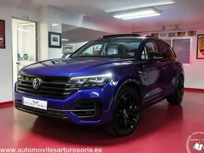 Usado VW Touareg R 462 CV (339 kW) 2021 Azul SUV