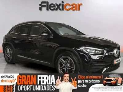 Usado Mercedes GLA200 150 CV (110 kW) 2021 Negro SUV