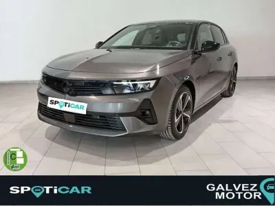 Usado Opel Astra 131 CV (96 kW) 2025 Gris Utilitario