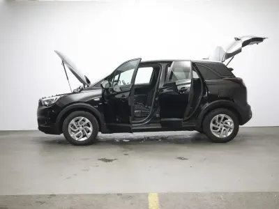 Usado Opel Crossland Selective 130 CV (95 kW) 2018 Negro SUV