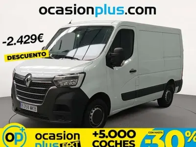 Usado Renault Master 110 CV (80 kW) 2023 Blanco Monovolumen
