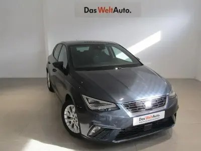 Käytetty Seat Ibiza FR 116 HP (85 kW) 2025 Harmaa Viistoperä