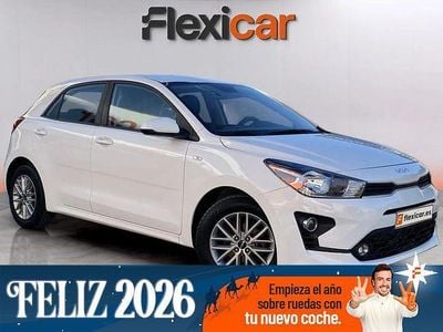 Blanco Usado 2022 Kia Rio Berlina | 12.990 € (Precio justo)