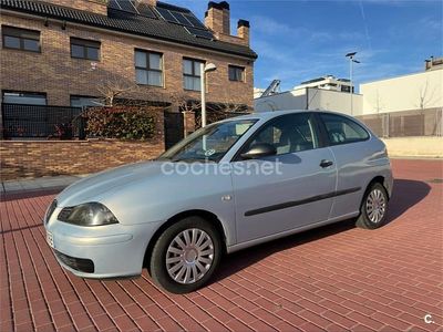 Azul Usado 2004 Seat Ibiza Berlina | 2900 € (Precio justo)