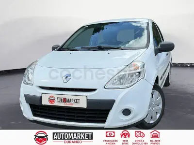 Usado Renault Clio II Expression 75 CV (55 kW) 2010 Blanco Utilitario