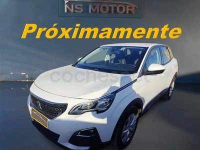 Usado Peugeot 3008 Active 130 CV (95 kW) 2020 Blanco SUV