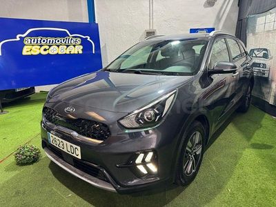 Usado Kia Niro 141 CV (103 kW) 2019 Gris / plata SUV