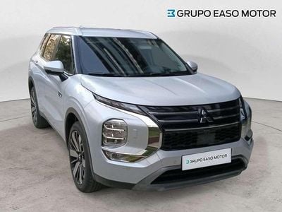 Usado Mitsubishi Outlander P-HEV 306 CV (225 kW) 2025 SUV
