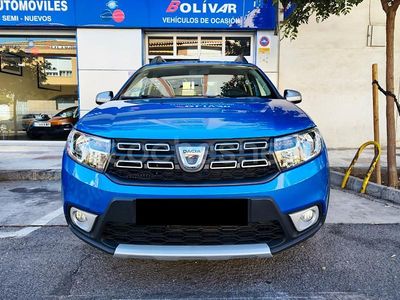 Azul Usado 2020 Dacia Sandero Essentiel Berlina | 13.300 € (Precio justo)