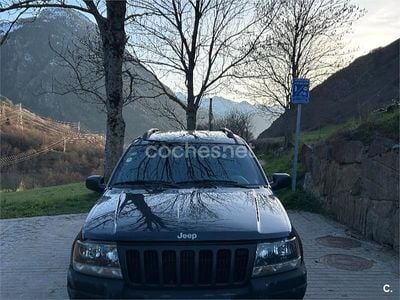 Käytetty Jeep Grand Cherokee Laredo 185 HP (136 kW) 1999 Musta Katumaasturi