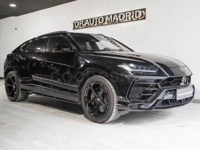 Usado Lamborghini Urus 666 CV (489 kW) 2020 Negro SUV