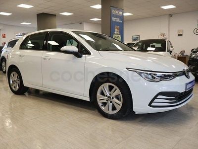 Usado VW Golf VIII 115 CV (84 kW) 2022 Blanco Berlina