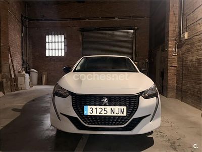 Usado Peugeot 208 Style 75 CV (55 kW) 2022 Blanco Utilitario