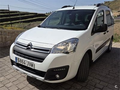 Usado Citroën Berlingo XTR 120 CV (88 kW) 2016 Blanco Monovolumen