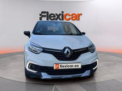 Usado Renault Captur Zen 131 CV (96 kW) 2019 Beige SUV