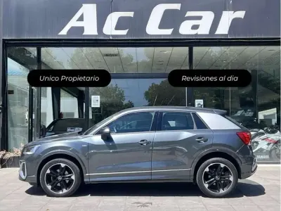 Käytetty Audi Q2 S-Line 110 HP (80 kW) 2022 Harmaa Katumaasturi