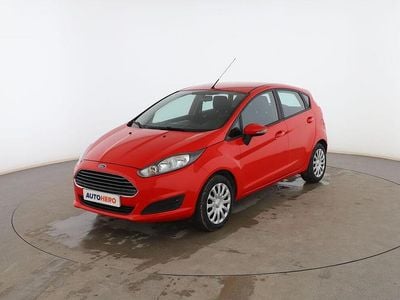 Rojo Usado 2015 Ford Fiesta Trend Utilitario | 7699 € (Precio justo)