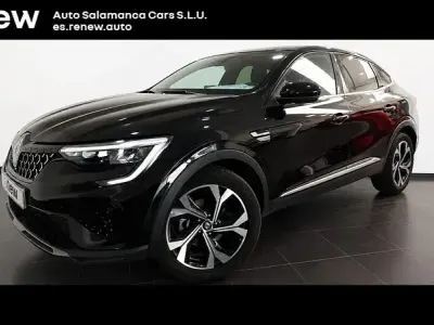 Usado Renault Arkana Techno 94 CV (69 kW) 2024 Rojo SUV