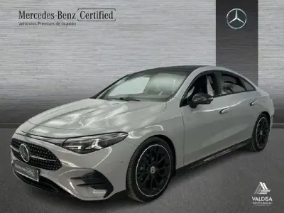 Usado Mercedes CLA180 AMG line 156 CV (114 kW) 2026 Manufaktur gris alpino Berlina