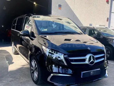 Occasion Mercedes V300 Exclusive 239 PK (175 kW) 2023 Zwart MPV