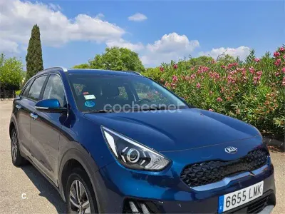 Usado Kia Niro 141 CV (103 kW) 2021 Azul SUV