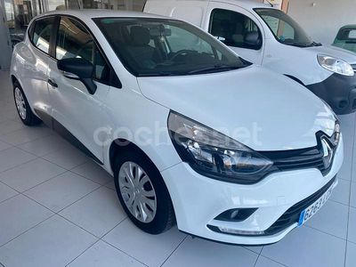 Usado Renault Clio IV Business 75 CV (55 kW) 2019 Blanco Berlina