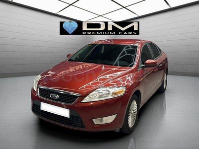 Usado Ford Mondeo Trend 140 CV (102 kW) 2009 Granate Familiar