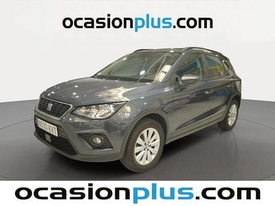 Usado Seat Arona Style 116 CV (85 kW) 2019 Gris SUV