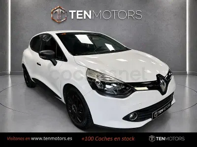 Usado Renault Clio IV Expression 75 CV (55 kW) 2014 Blanco Berlina