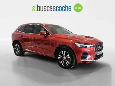 Usado Volvo XC60 Core 350 CV (257 kW) 2025 Rojo SUV