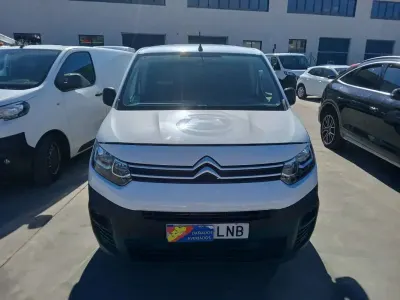 Usado Citroën e-Berlingo 102 CV (75 kW) 2021 Blanco Monovolumen