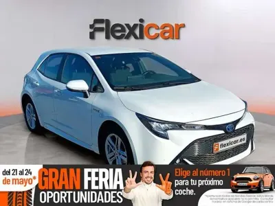 Usado Toyota Corolla Business Edition 122 CV (89 kW) 2021 Blanco Utilitario