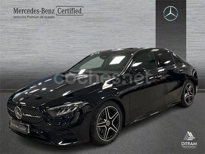 Negro Usado 2024 Mercedes A180 Berlina | 33.900 € (Un poco caro)