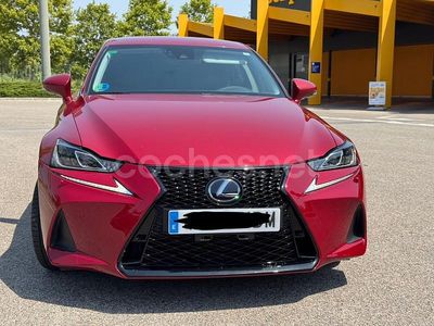 Lexus IS300h