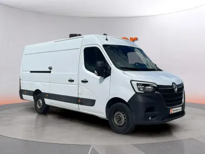 Usado Renault Master 145 CV (106 kW) 2023 Blanco Monovolumen