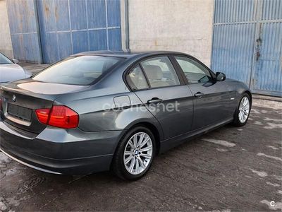 Usado BMW 320 177 CV (130 kW) 2009 Azul Berlina