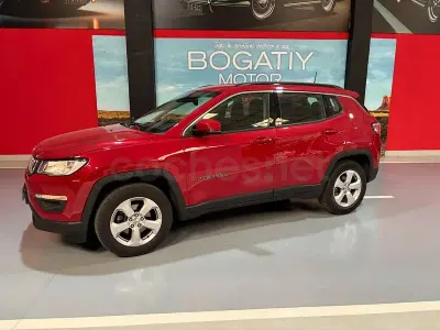 Usado Jeep Compass Longitude 140 CV (102 kW) 2018 Rojo SUV