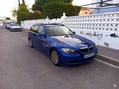 Usado BMW 318 129 CV (94 kW) 2008 Azul Familiar