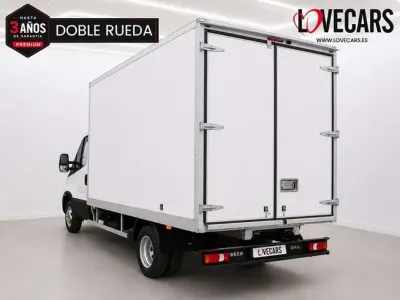 Usado Iveco Daily 160 CV (117 kW) 2024 Blanco Van
