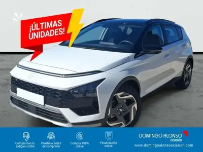 Usado Hyundai Bayon 101 CV (74 kW) 2025 Blanco SUV