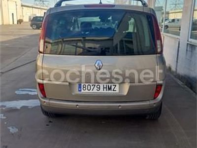 Usado Renault Espace Initiale 175 CV (128 kW) 2013 Beige Monovolumen
