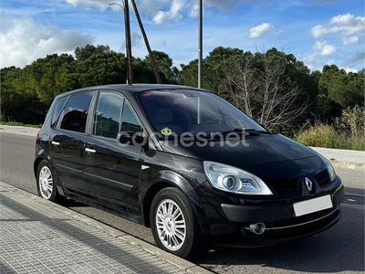 Usado Renault Scénic II Dynamique 130 CV (95 kW) 2006 Negro Monovolumen