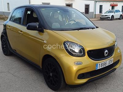 Usado Smart ForFour 71 CV (52 kW) 2015 Amarillo Utilitario