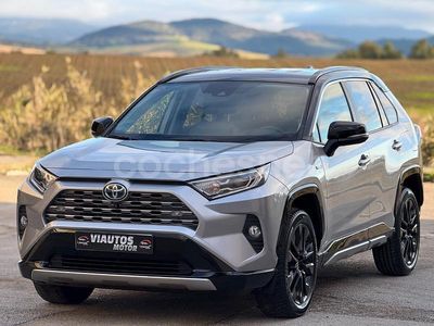 Usado Toyota RAV4 Hybrid Luxury 218 CV (160 kW) 2021 Gris / plata SUV
