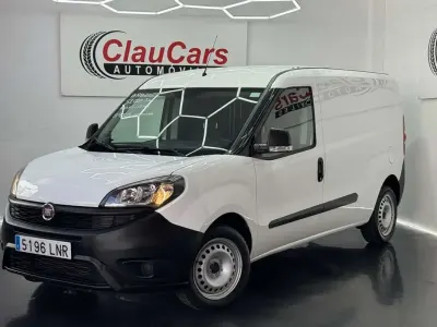 Usado Fiat Doblò 120 CV (88 kW) 2021 Blanco Monovolumen