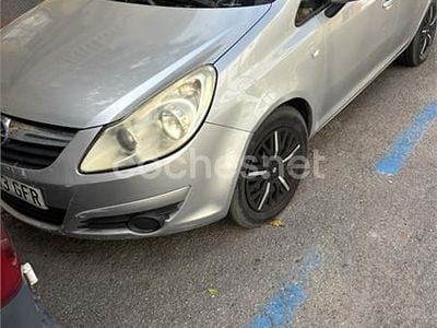 Gris / plata Usado 2008 Opel Corsa Cosmo Berlina | 3500 € (Precio justo)