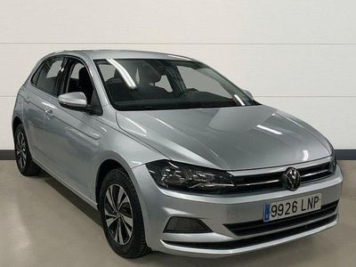 Usado VW Polo Advance 95 CV (69 kW) 2021 Gris Utilitario