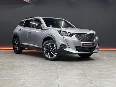 Usado Peugeot 2008 Allure 130 CV (95 kW) 2023 Gris / plata SUV