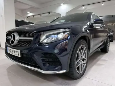 Usado Mercedes GLC250 AMG 211 CV (155 kW) 2019 Azul SUV