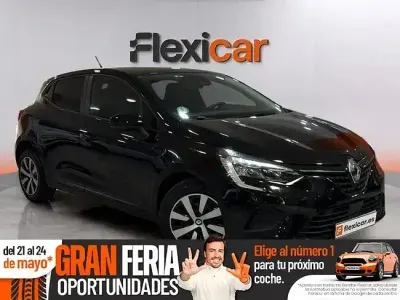 Używany Renault Clio V Equilibre 90 KM (66 kW) 2023 Czarny